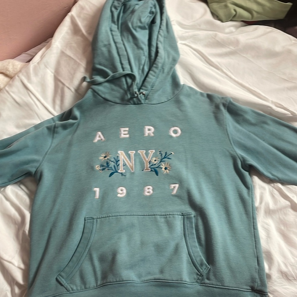 Blue Aeropostale hoodie
Kids Large
